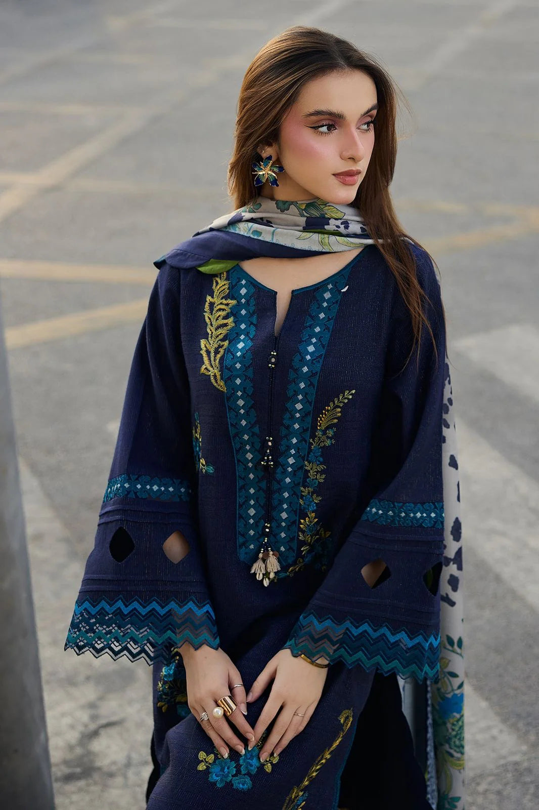 AZURE 3PC LAWN UNSTITCHED EMBROIDERED Code:4017 (Copy)